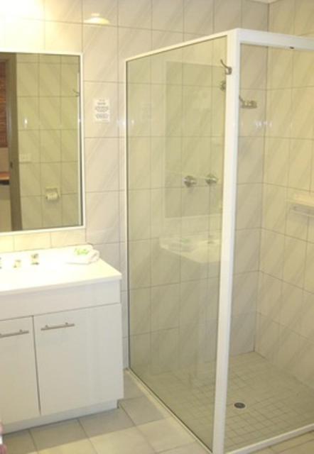 Eltham Motor Inn Мельбурн Экстерьер фото